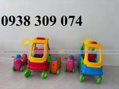 Cầu trượt liên hoàn 2 khối nhà, xe chòi chân mầm non, xe chòi chân ô tô trẻ em